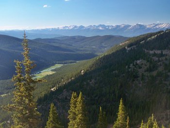 descending the
                                  north side of Cumberland Pass at end
                                  of day