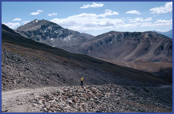 descending
                                    upper west side of Mosquito Pass