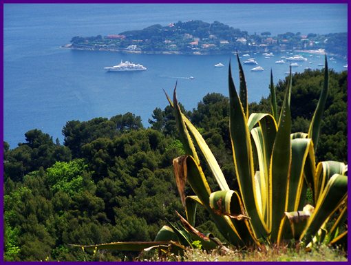 summit of
                              Col de'Eze