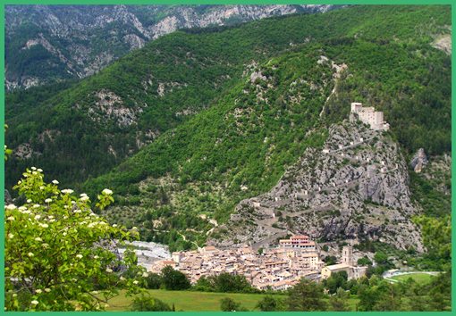 Entrevaux from lower Col de
                                      Felines approach