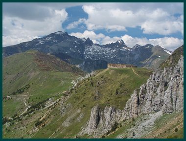 Fort Central from Fort Pepin, Via de Sale MTB route